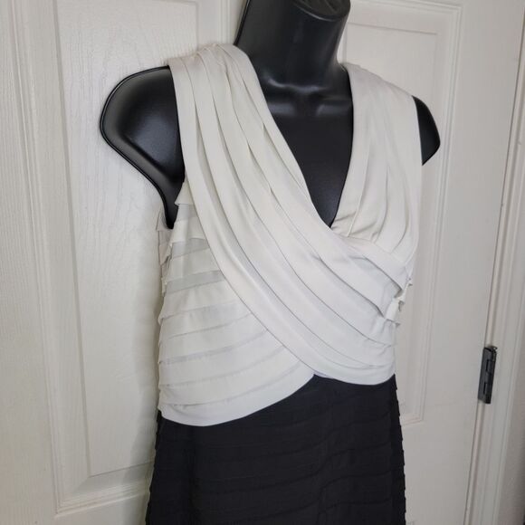 Adrianna Papell black & white classic bandage dress size 10 - Picture 3 of 7